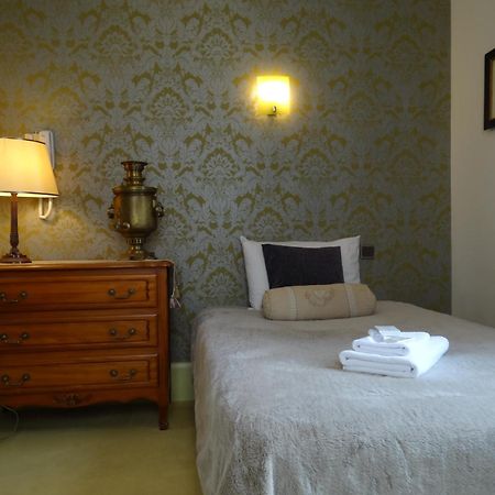 Hotel California Vichy Kamer foto