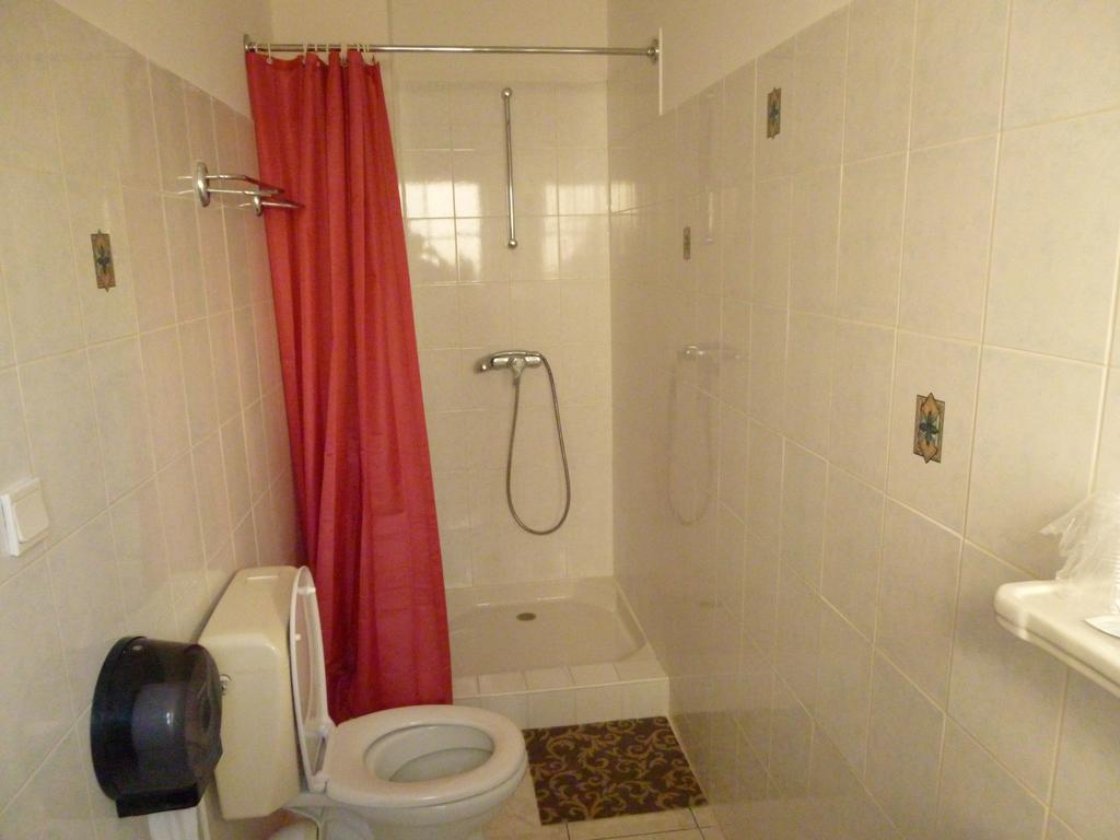 Hotel California Vichy Kamer foto