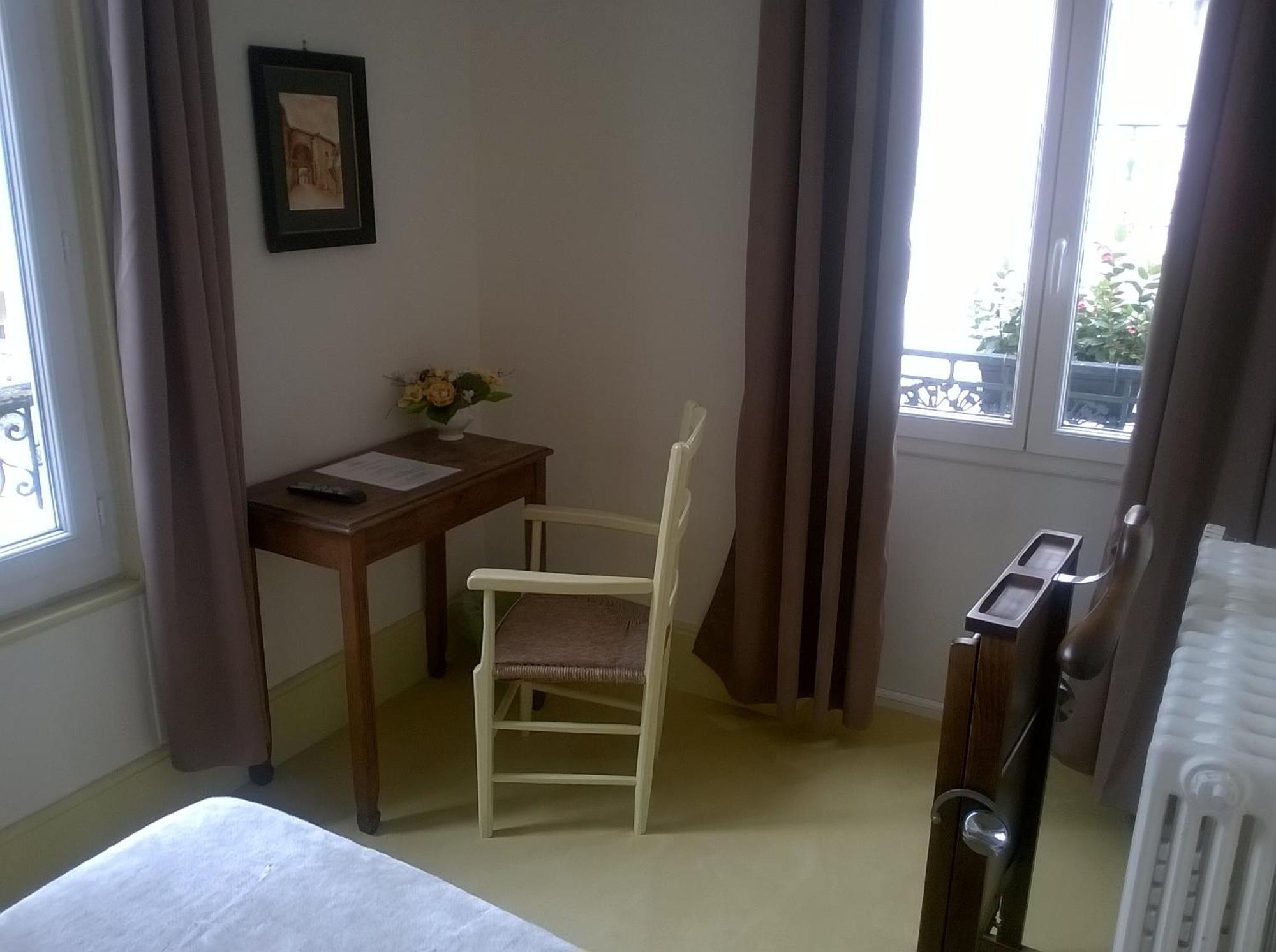 Hotel California Vichy Kamer foto