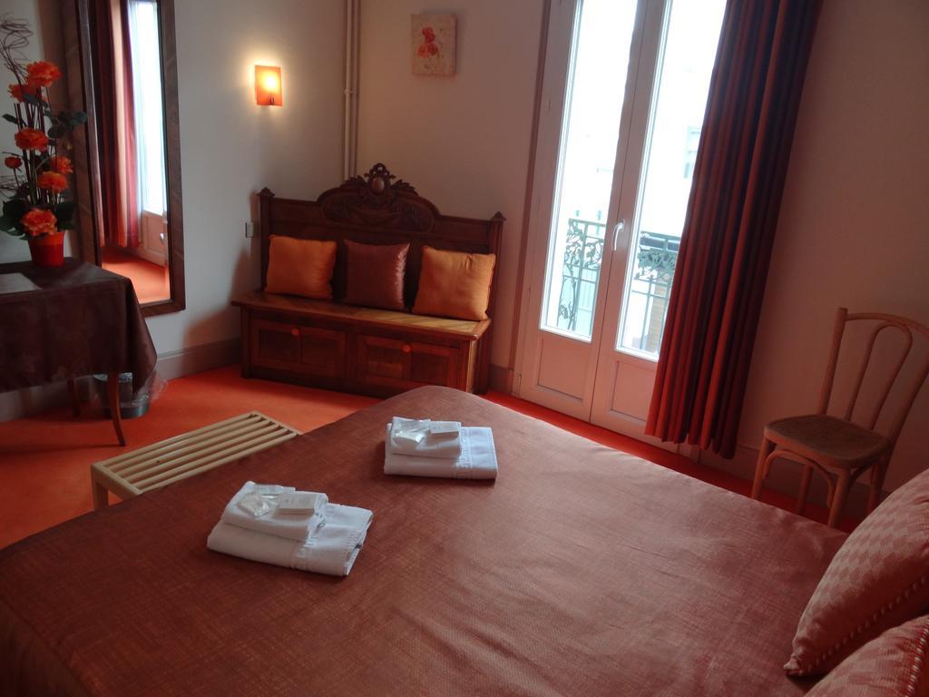 Hotel California Vichy Kamer foto