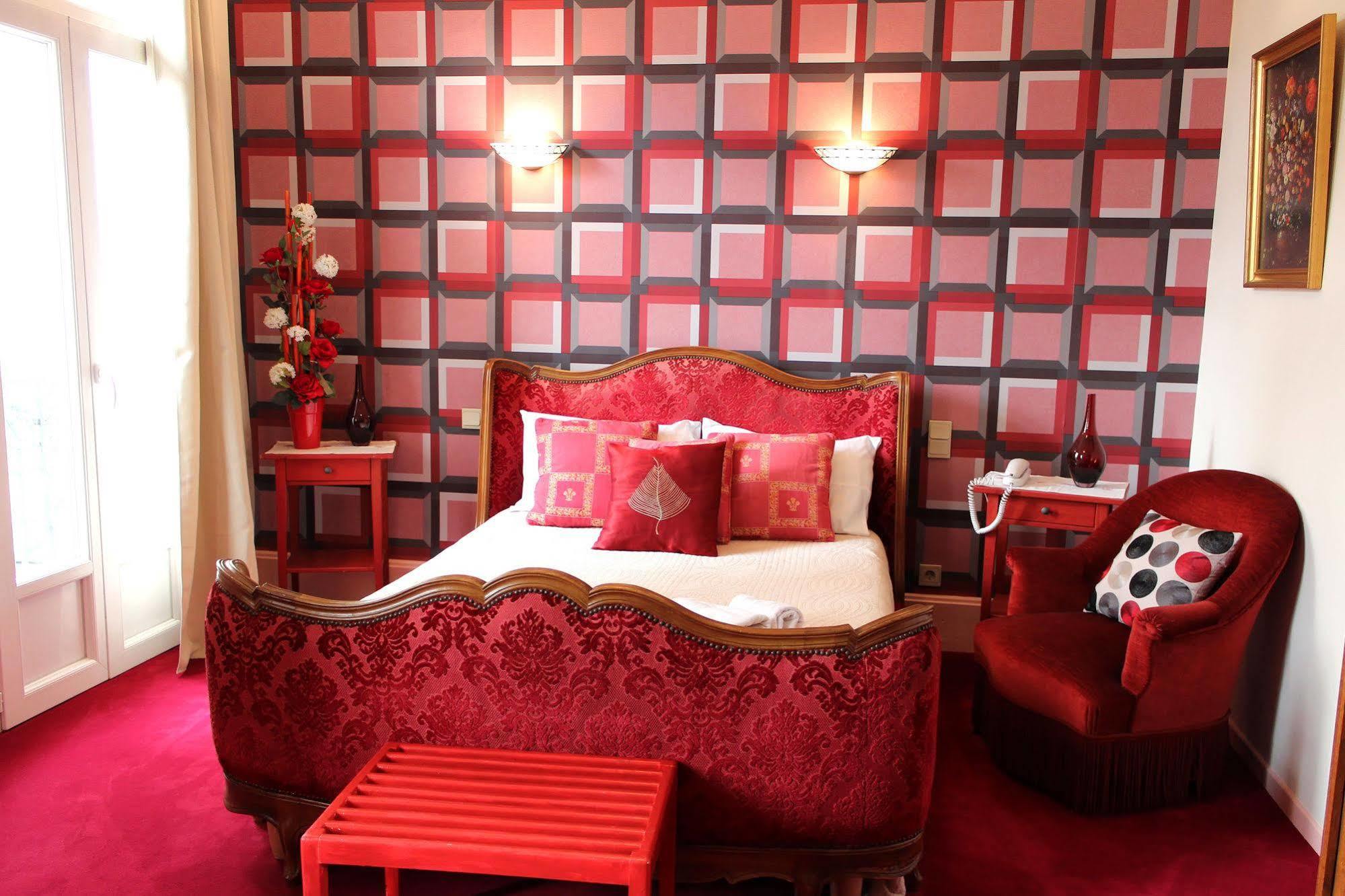 Hotel California Vichy Buitenkant foto