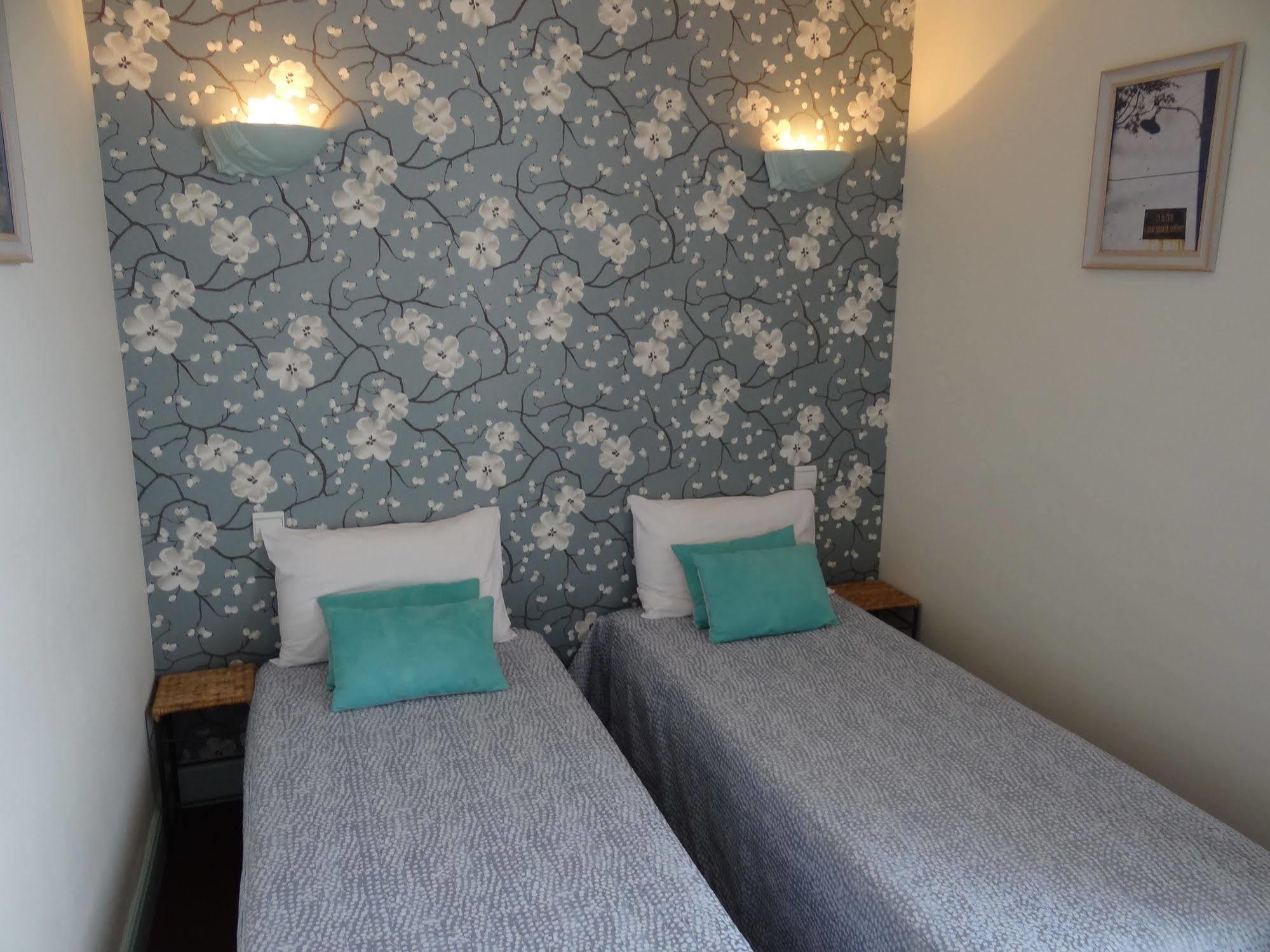 Hotel California Vichy Buitenkant foto